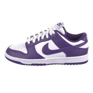 Nike Low Dunk- men’s 7.5/ women’s 9